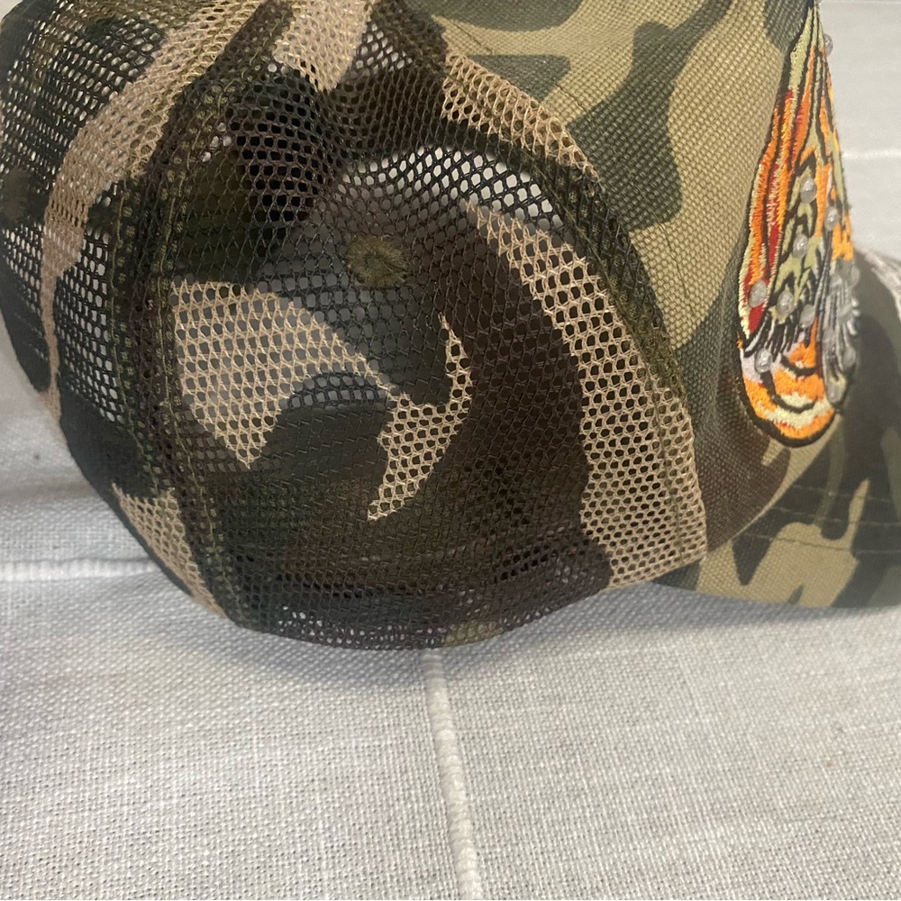 Ed Hardy  Jeweled Tiger Camo Hat - Picture 3 of 8